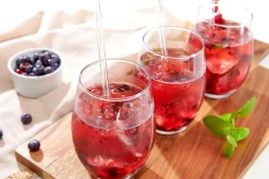 Trinkgläser-Set Gin | 8-teilig | 590 ml | mit Glastrinkhalmen